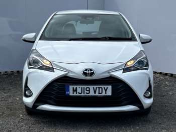 Used Toyota Yaris 2019 for sale - 75244269: Photo