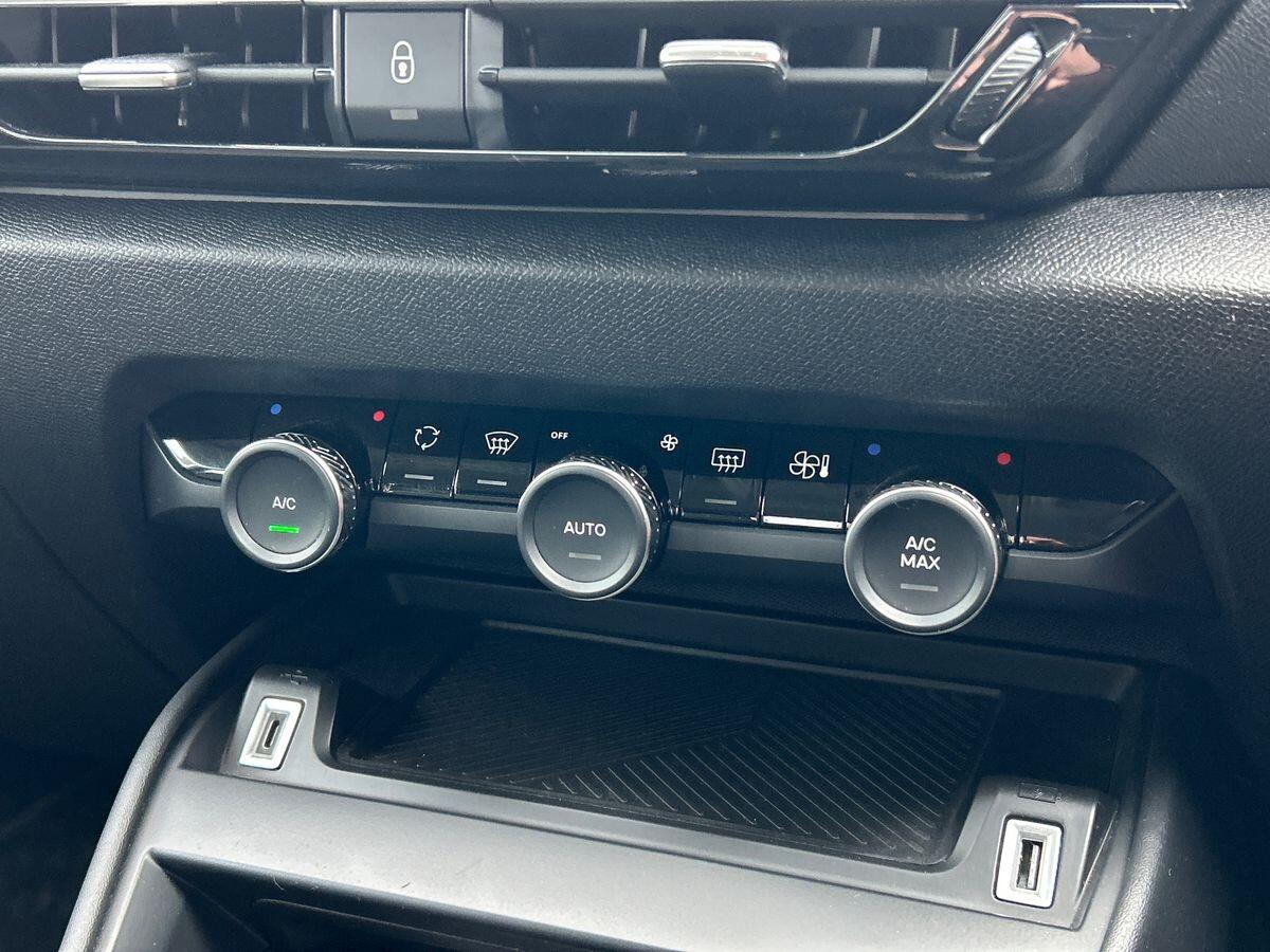 Used Citroen C4 2023 for sale - 77879176: Photo 27