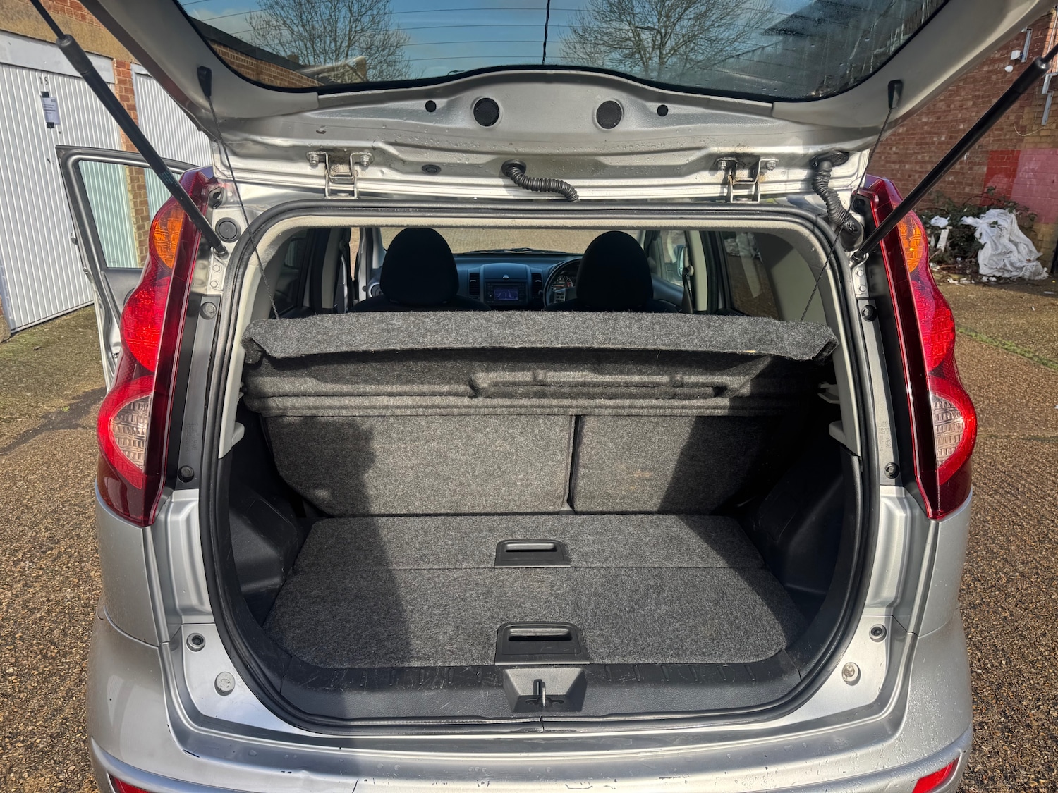 Used Nissan Note 2011 for sale - 77370980: Photo 12