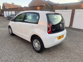 Used Volkswagen up! 2014 for sale - 79483633: Photo