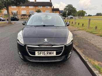Used Peugeot 5008 2015 for sale - 75342740: Photo