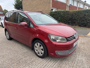 Volkswagen - Touran