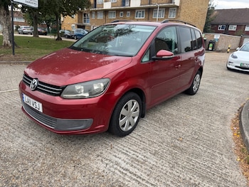 Used Volkswagen Touran 2024 for sale - 76149759: Photo 2