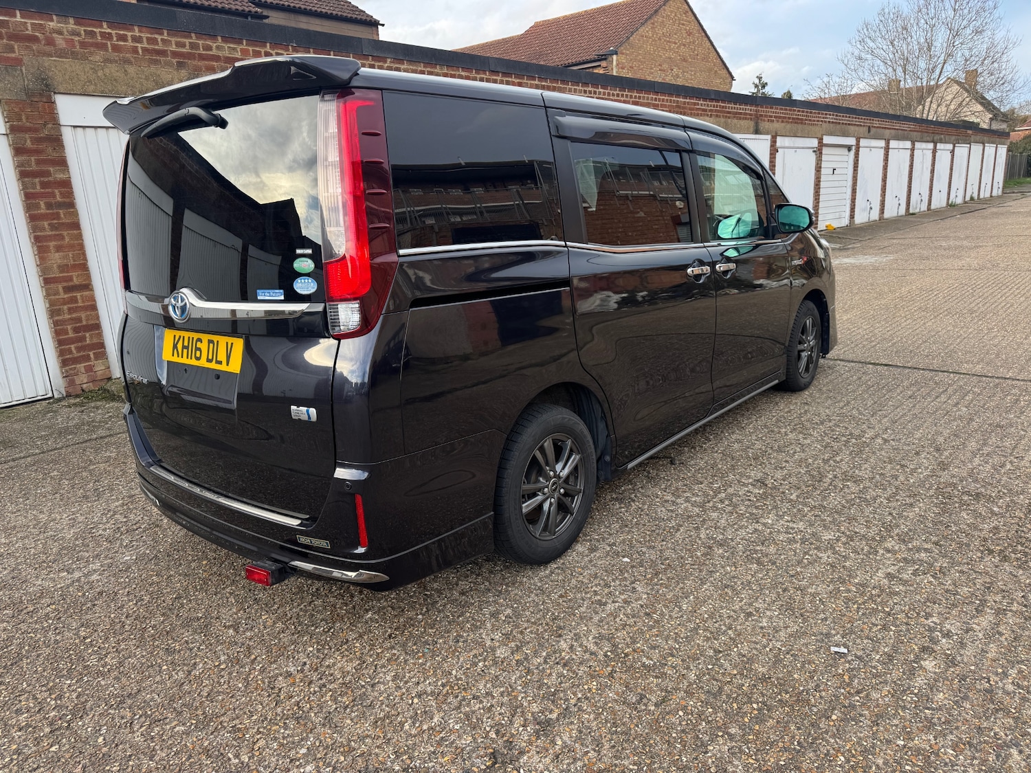 Used Toyota Esquire 2025 for sale - 77329365: Photo 5