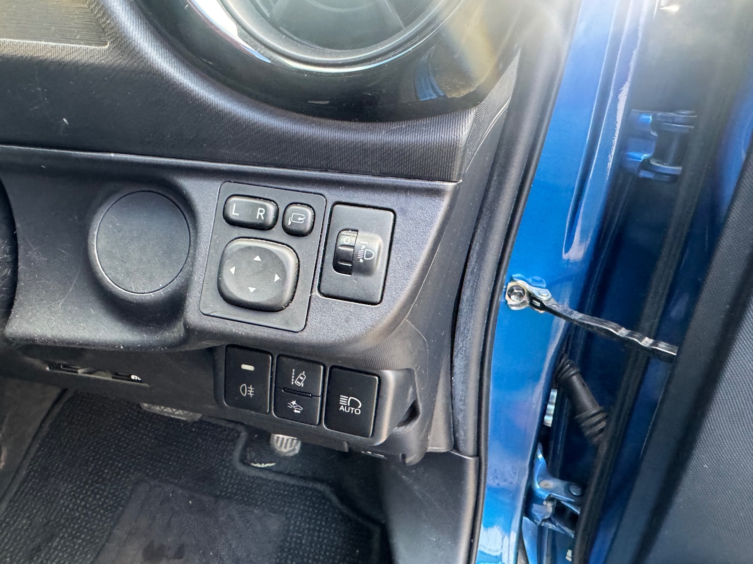 Used Toyota Aqua 2025 for sale - 76669919: Photo 11