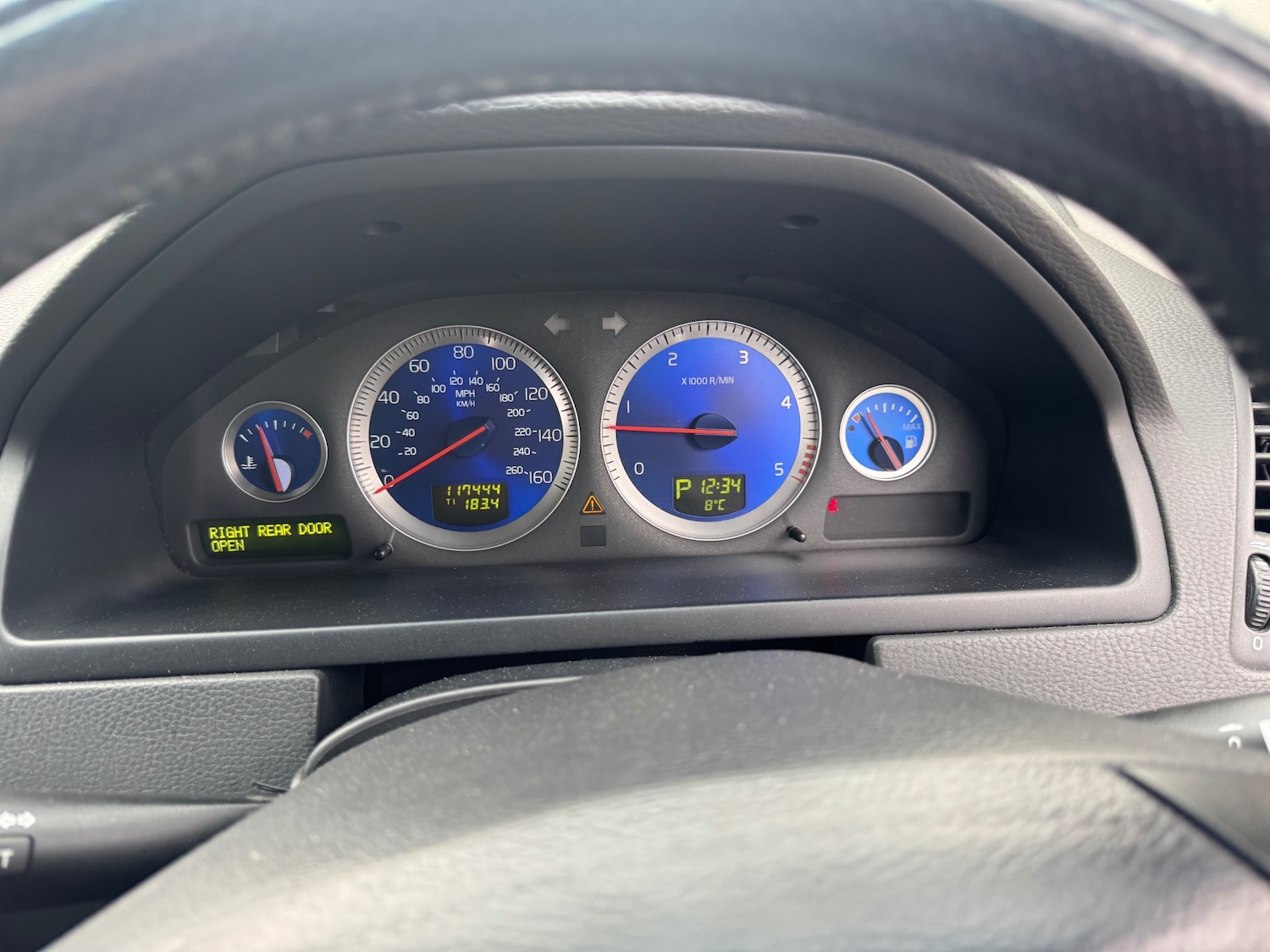 Used Volvo XC90 2009 for sale - 77294854: Photo 12