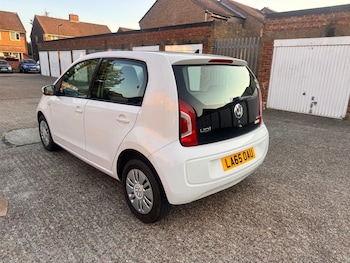 Used Volkswagen up! 2015 for sale - 79260965: Photo