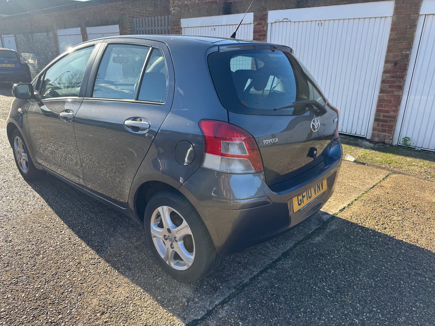 Used Toyota Yaris 2010 for sale - 76669904: Photo 5