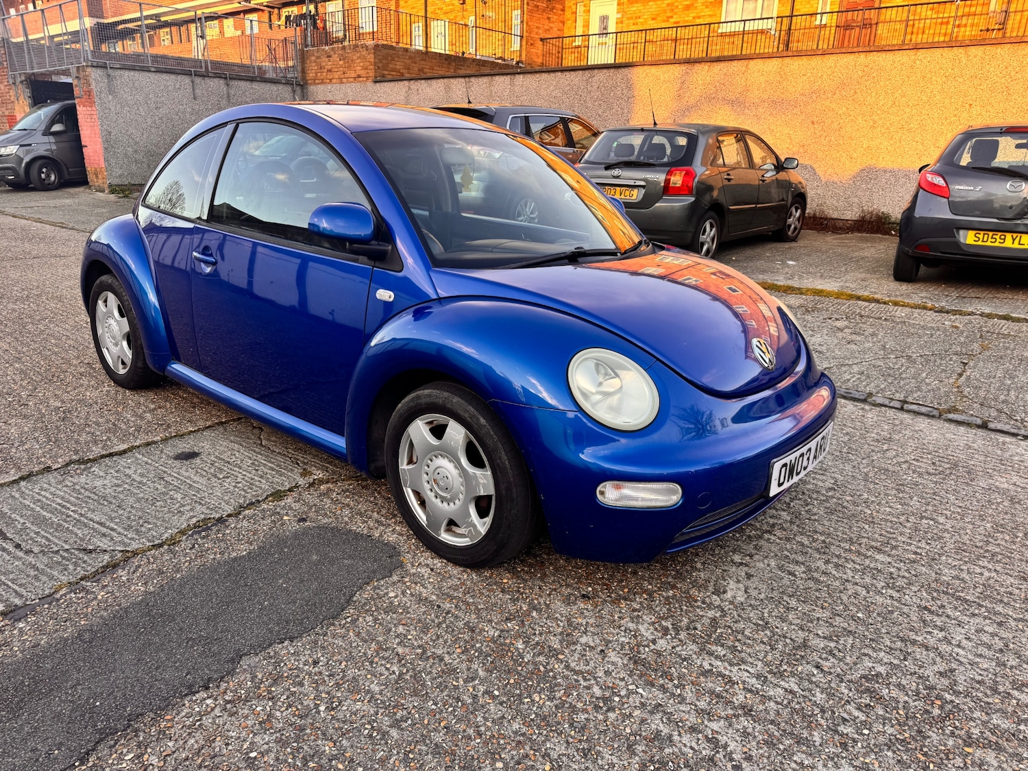 Used Volkswagen Beetle 2003 for sale - 78057289: Photo 1