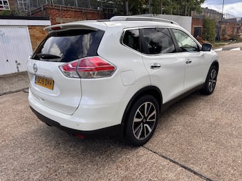 Used Nissan X-Trail 2015 for sale - 79679382: Photo