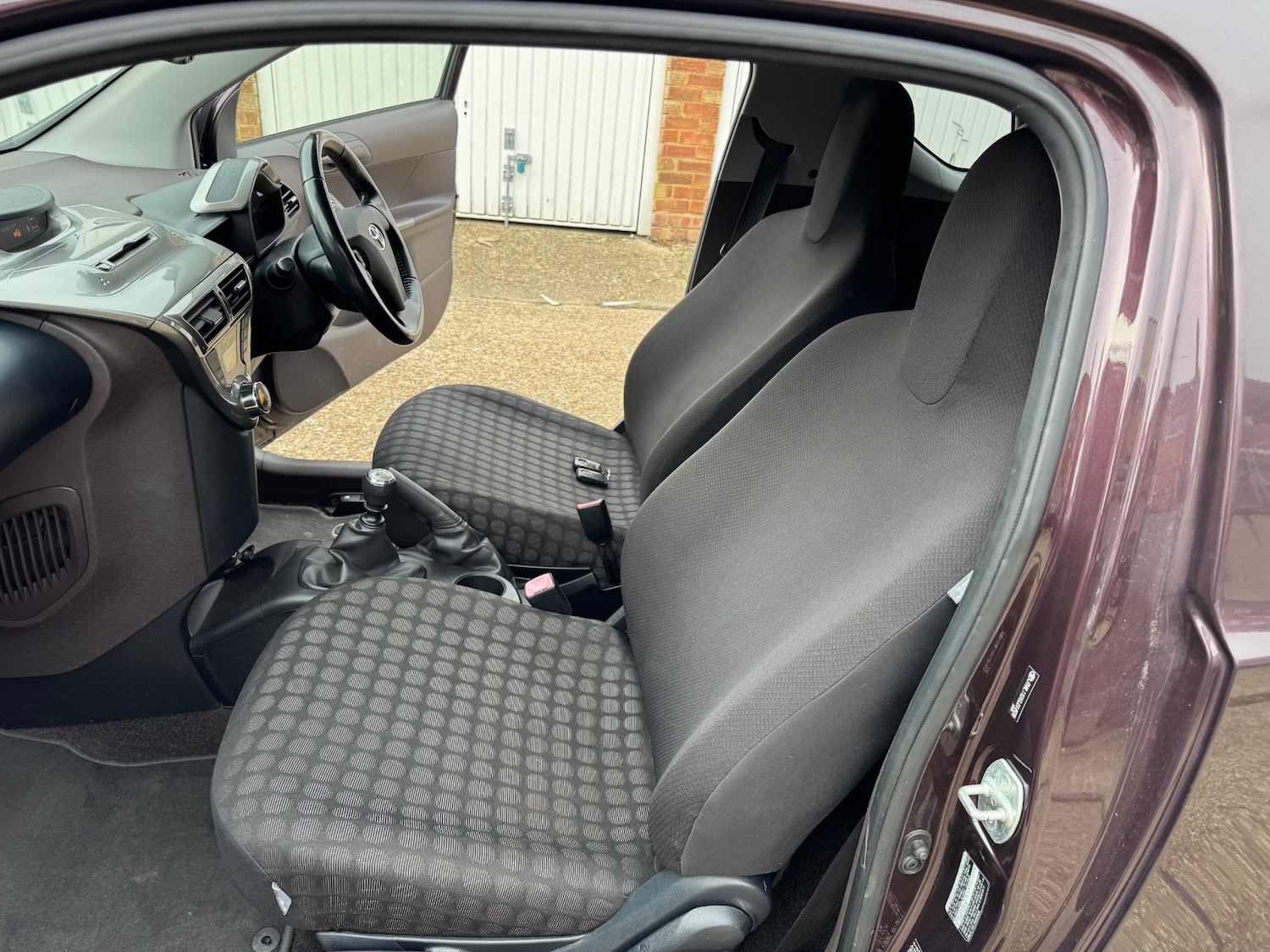 Used Toyota IQ 2009 for sale - 76380387: Photo 10