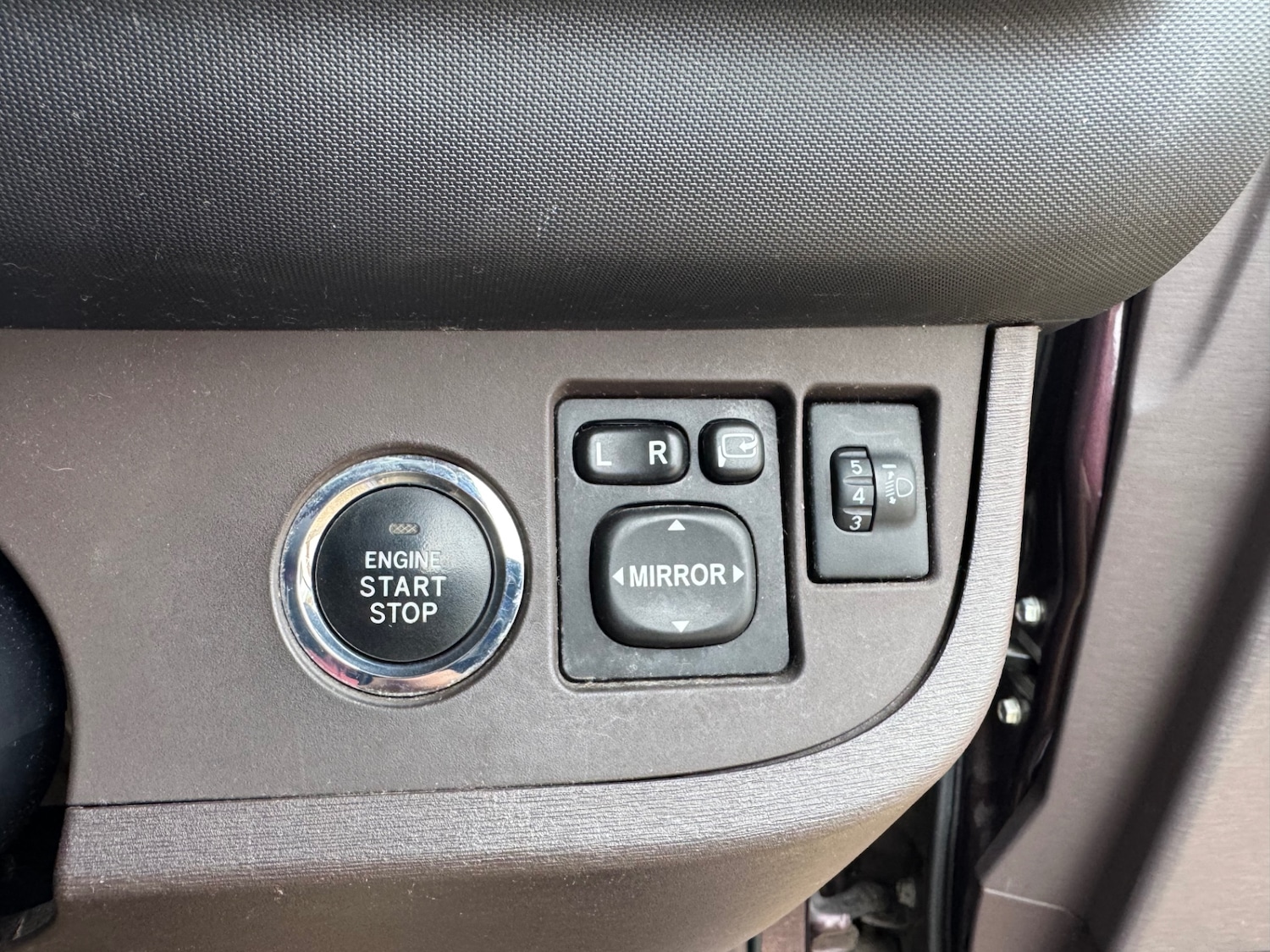 Used Toyota IQ 2009 for sale - 76380387: Photo 14