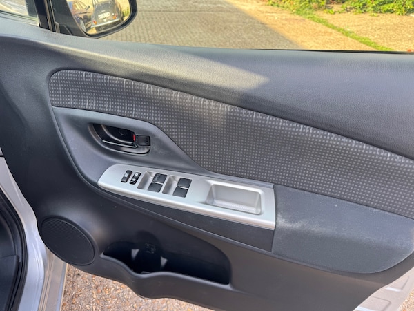 Used Toyota Yaris 2016 for sale - 75413306: Photo 11