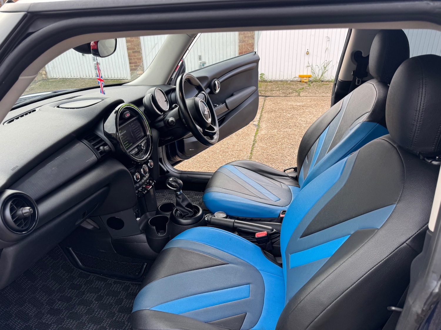 Used MINI Cooper 2025 for sale - 76591690: Photo 8