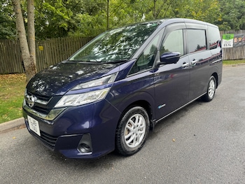 Used Nissan Serena 2016 for sale - 75755822: Photo