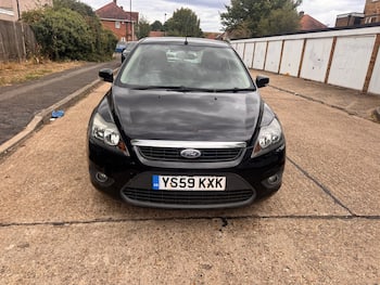 Used Ford Focus 2010 for sale - 79812285: Photo