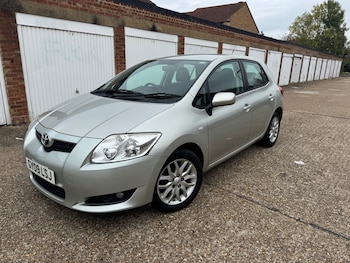 2009 - 1.4 VVTi T3 5dr