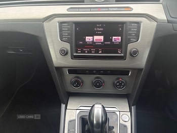 Used Volkswagen Passat 2015 for sale - 76887668: Photo