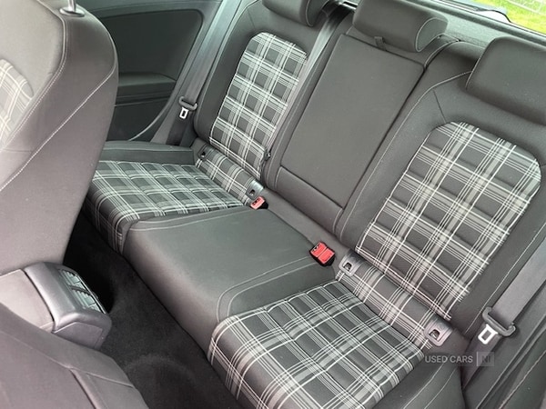 Used Volkswagen Golf 2014 for sale - 75061226: Photo 5