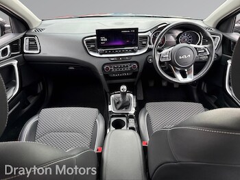 Used Kia XCeed 2023 for sale - 77683968: Photo