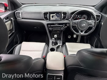 Used Kia Sportage 2018 for sale - 77633845: Photo