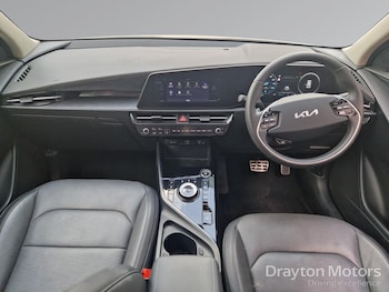 Used Kia Niro 2024 for sale - 79440740: Photo