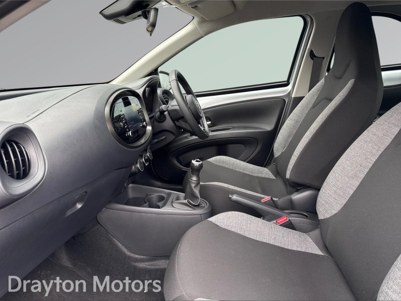 Used Toyota Aygo X 2022 for sale - 77625011: Photo 12