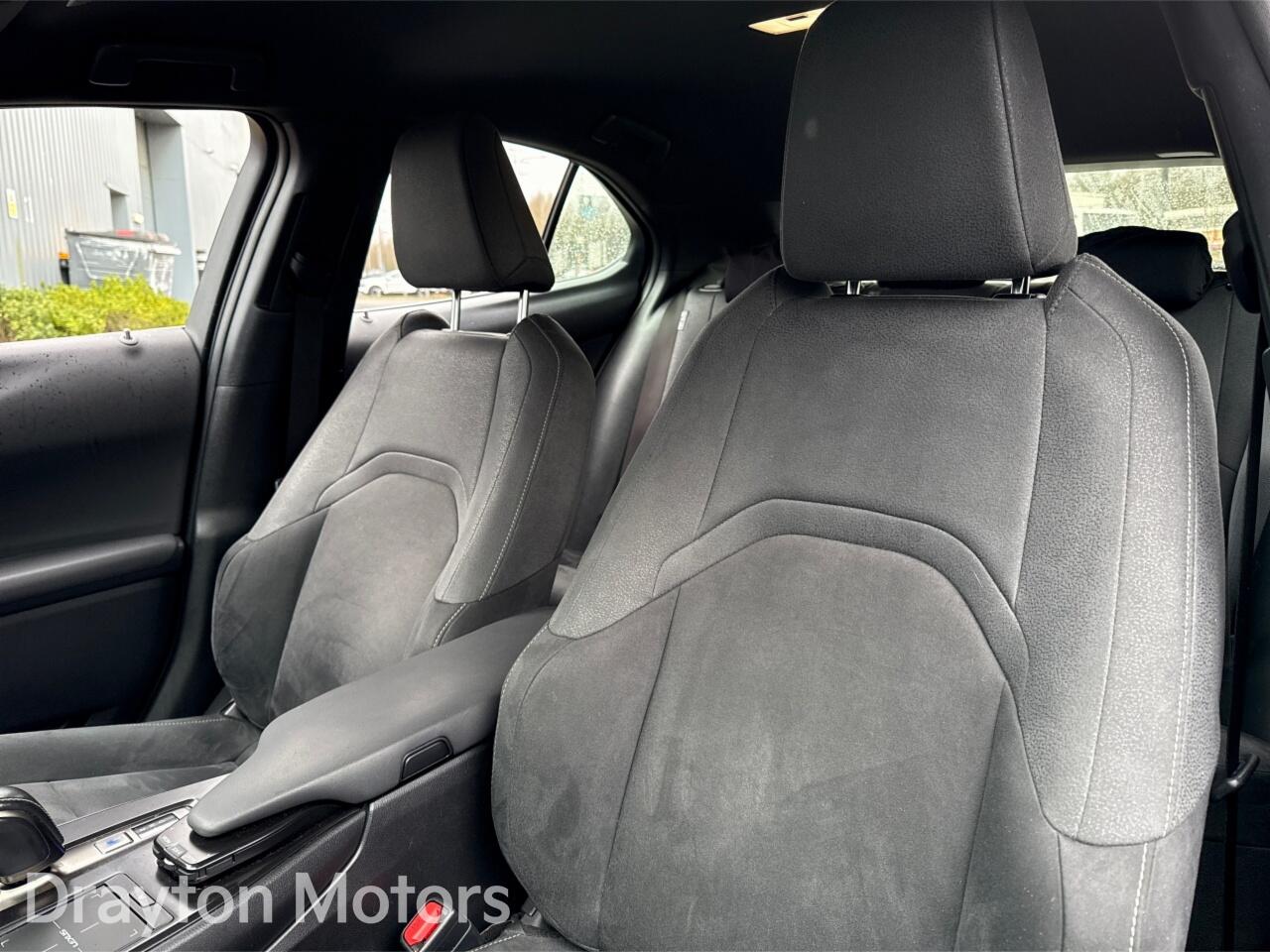 Used Lexus UX 2022 for sale - 77524122: Photo 32