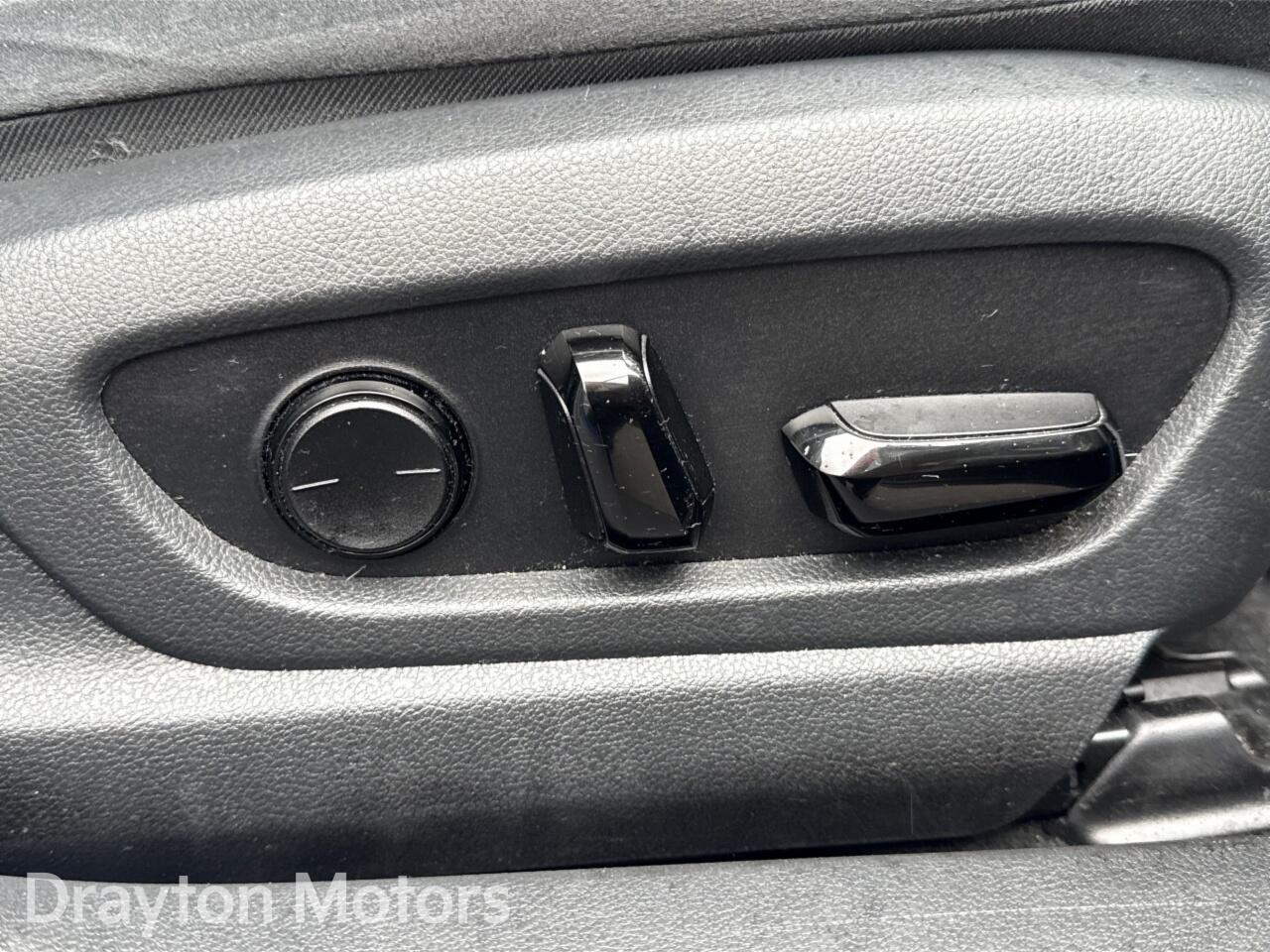 Used Lexus UX 2022 for sale - 77524122: Photo 33