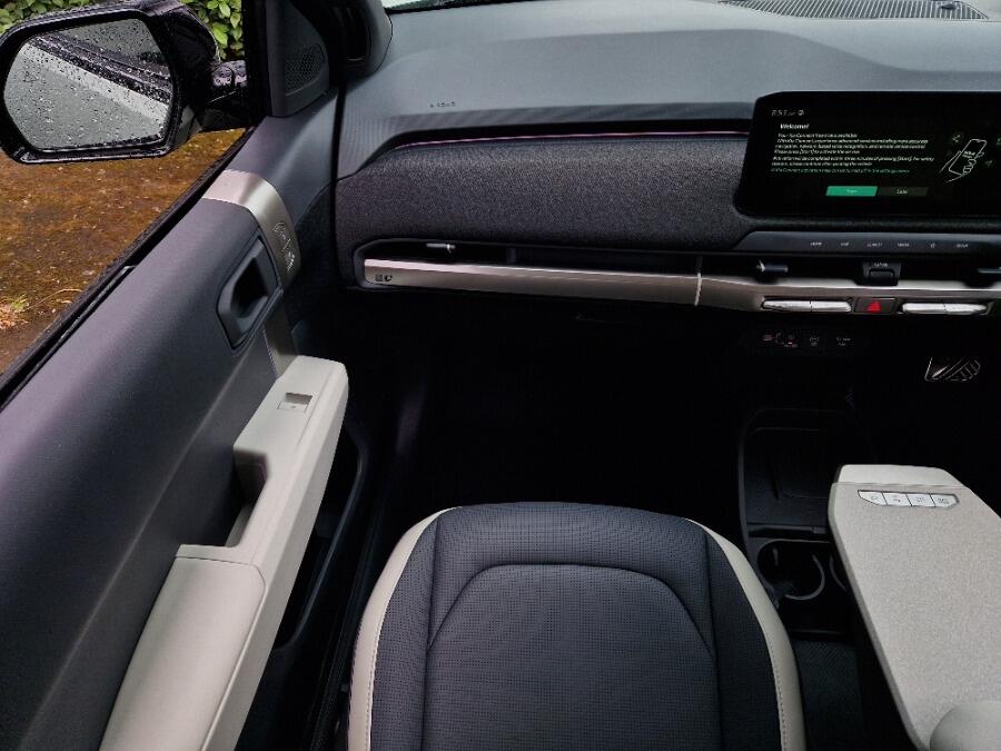 Used Kia EV3 2025 for sale - 76388330: Photo 32