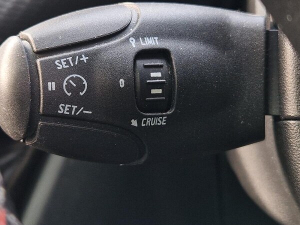 Used Peugeot 2008 2019 for sale - 76226327: Photo 54