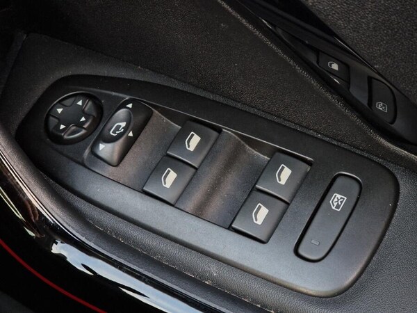 Used Peugeot 2008 2019 for sale - 76226327: Photo 56