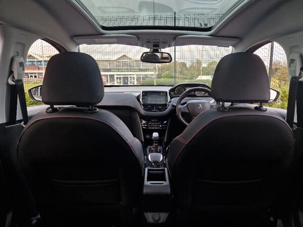 Used Peugeot 2008 2019 for sale - 76226327: Photo 61