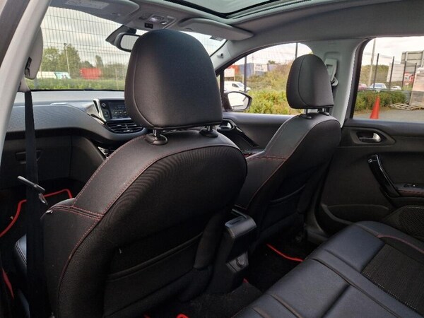 Used Peugeot 2008 2019 for sale - 76226327: Photo 63
