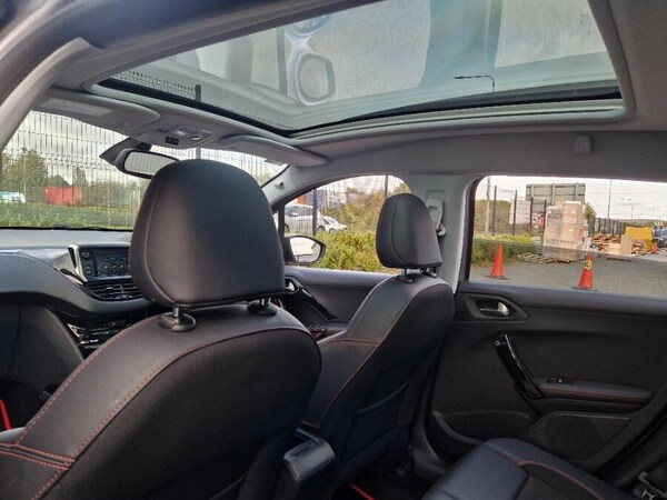 Used Peugeot 2008 2019 for sale - 76226327: Photo 64