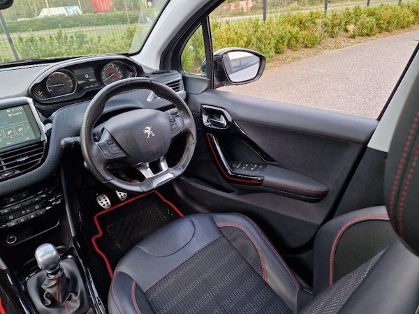 Used Peugeot 2008 2019 for sale - 76226327: Photo 78