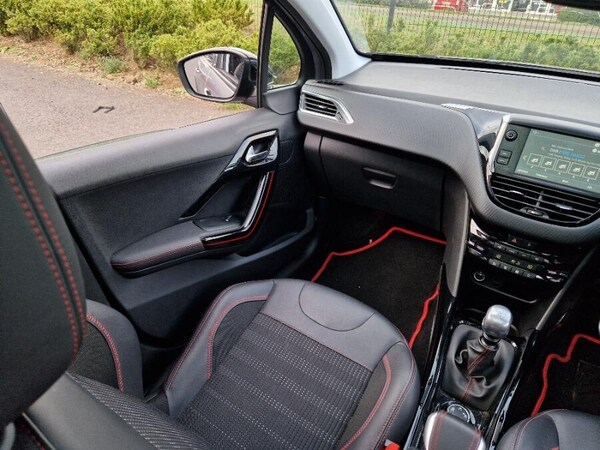 Used Peugeot 2008 2019 for sale - 76226327: Photo 79