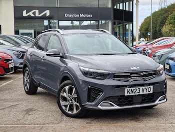 Used Kia Stonic 2023 for sale - 76108643: Photo