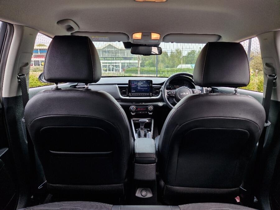 Used Kia Stonic 2023 for sale - 76108643: Photo 76