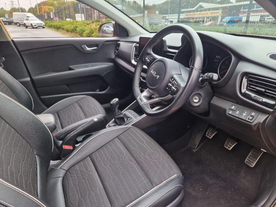 Used Kia Stonic 2023 for sale - 76247680: Photo 50