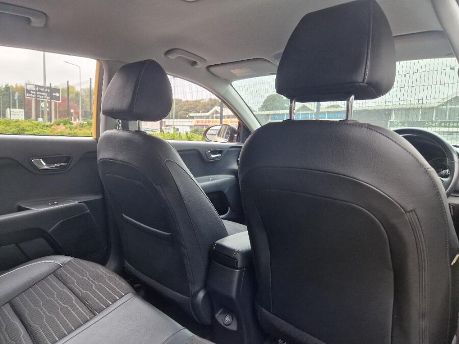 Used Kia Stonic 2023 for sale - 76247680: Photo 52