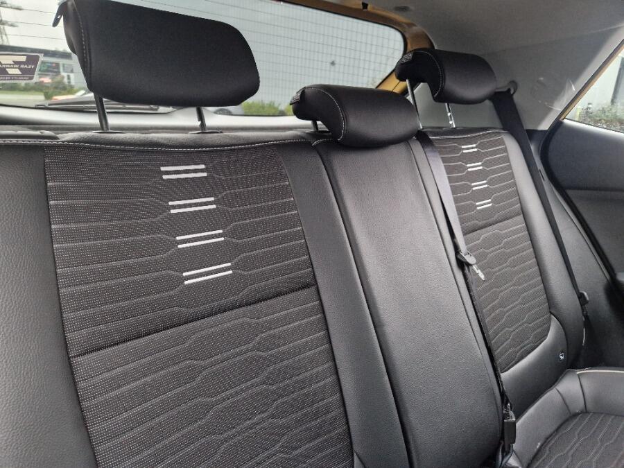 Used Kia Stonic 2023 for sale - 76247680: Photo 53