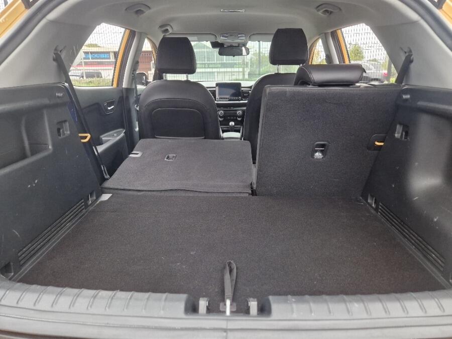 Used Kia Stonic 2023 for sale - 76247680: Photo 58