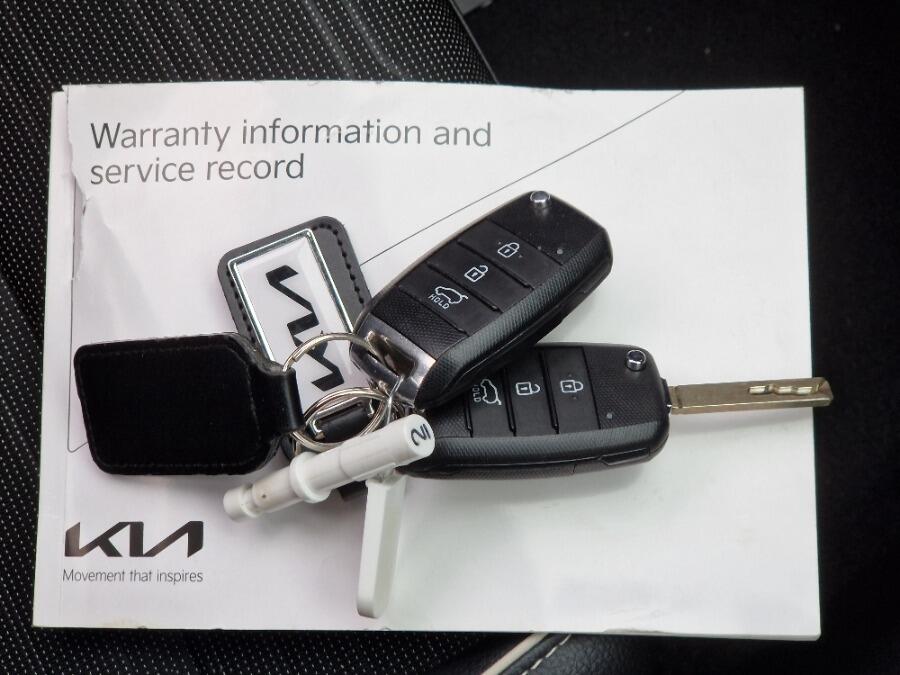 Used Kia Stonic 2023 for sale - 76247680: Photo 86