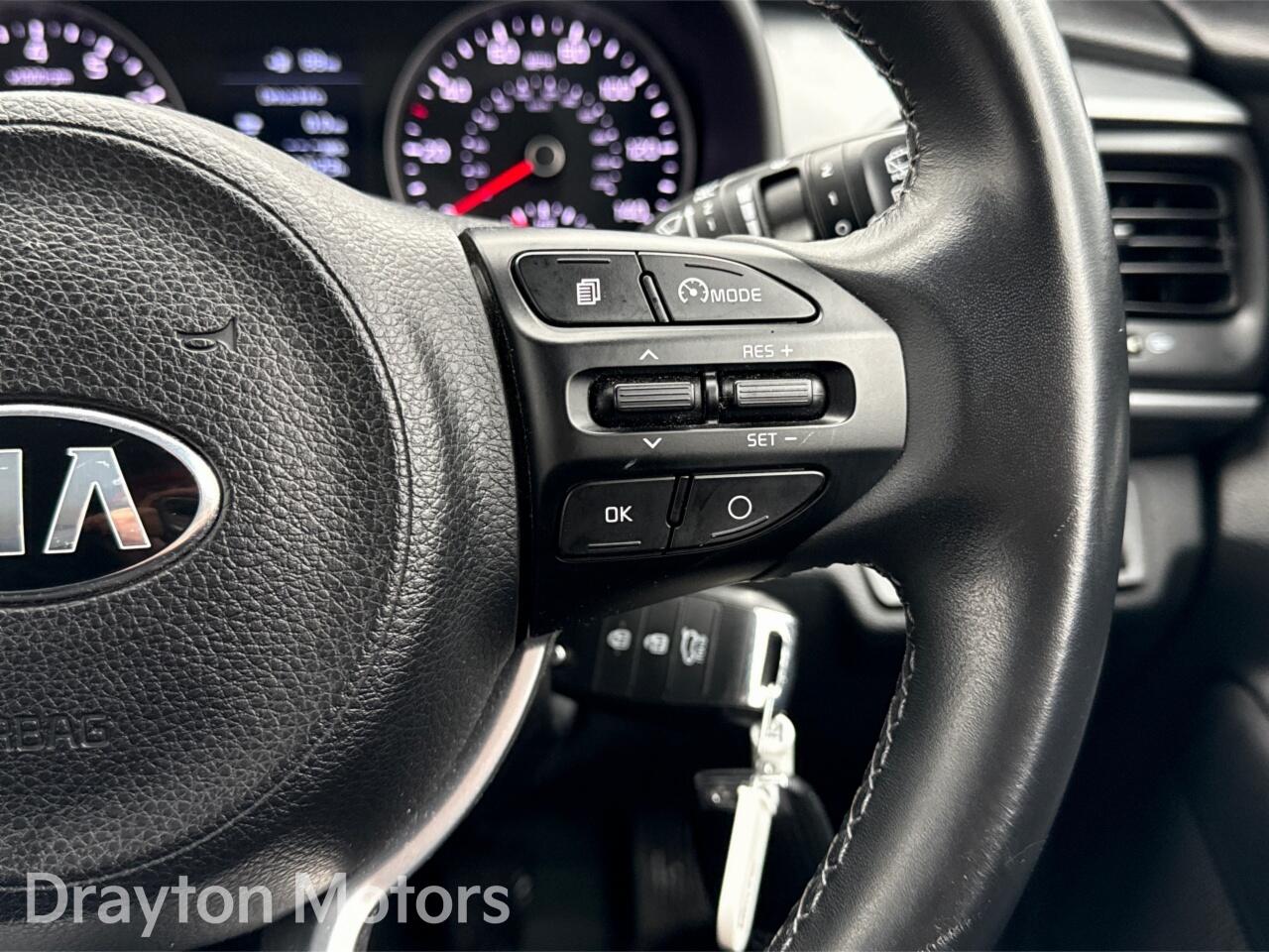 Used Kia Stonic 2019 for sale - 77598777: Photo 20