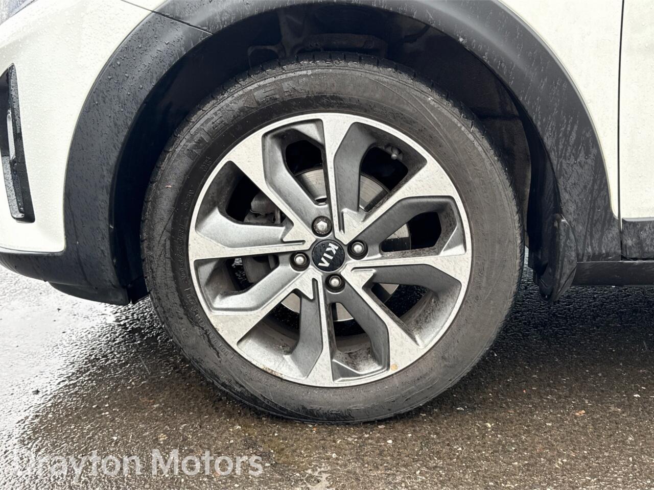 Used Kia Stonic 2019 for sale - 77598777: Photo 38