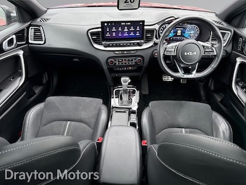 Used Kia XCeed 2024 for sale - 77255343: Photo