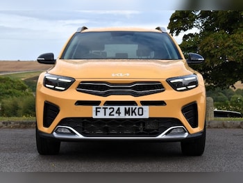 Used Kia Stonic 2024 for sale - 76765152: Photo