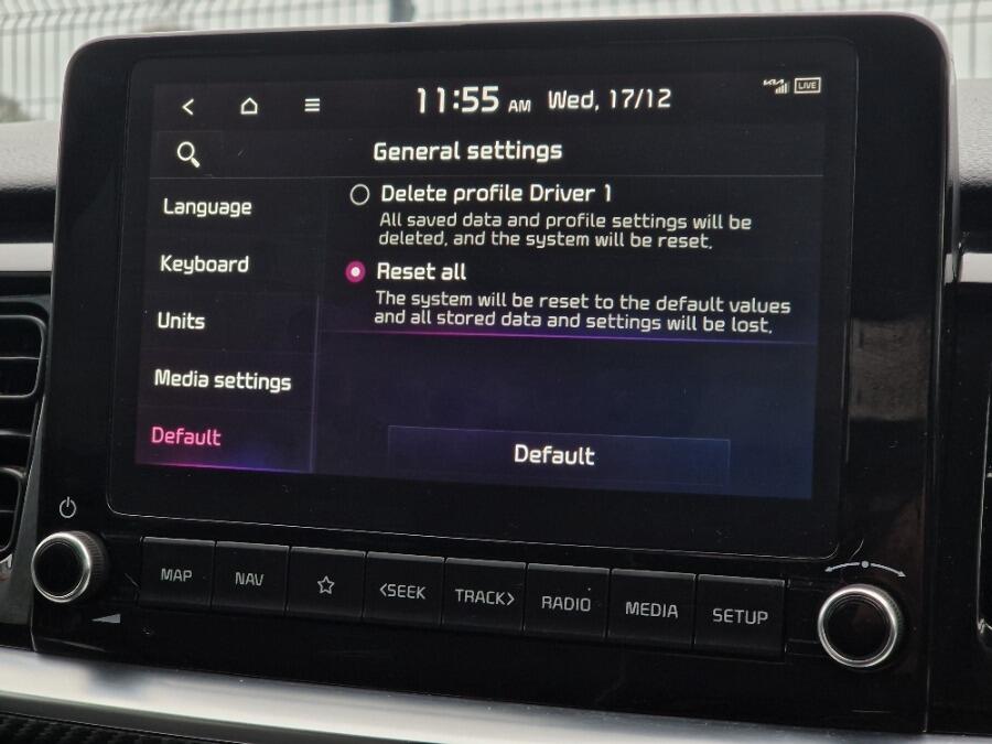 Used Kia Stonic 2024 for sale - 76765152: Photo 44