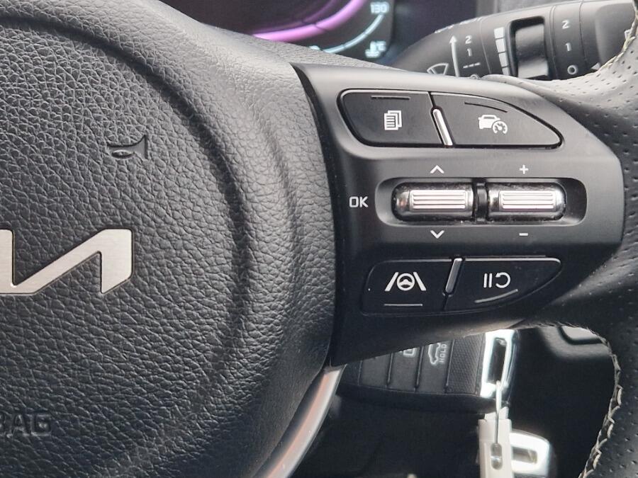 Used Kia Stonic 2024 for sale - 76765152: Photo 66